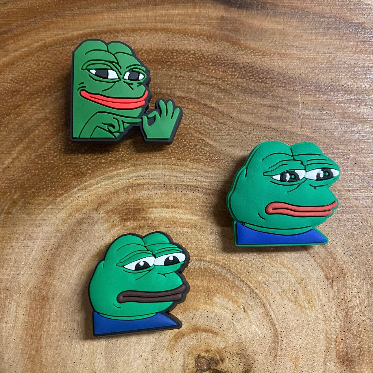 Frog Shoe Charm