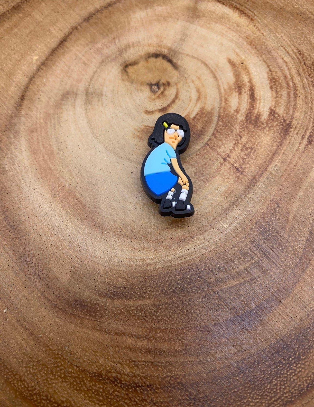 Tina Twerking Shoe Charm